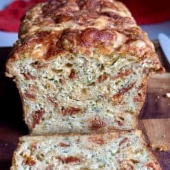 easy sun dried tomato and zucchini bread