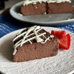 3 ingredient chocolate yogurt cake