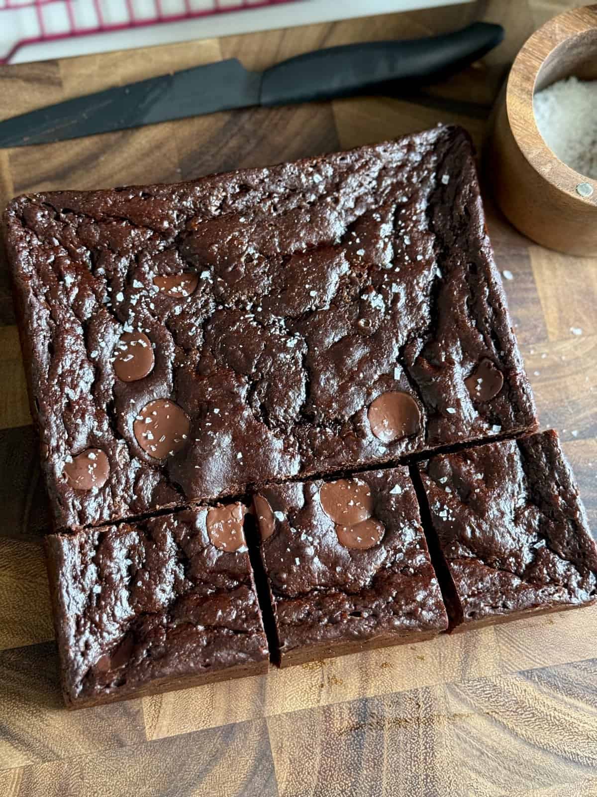 5 ingredient healthy chocolate banana brownie