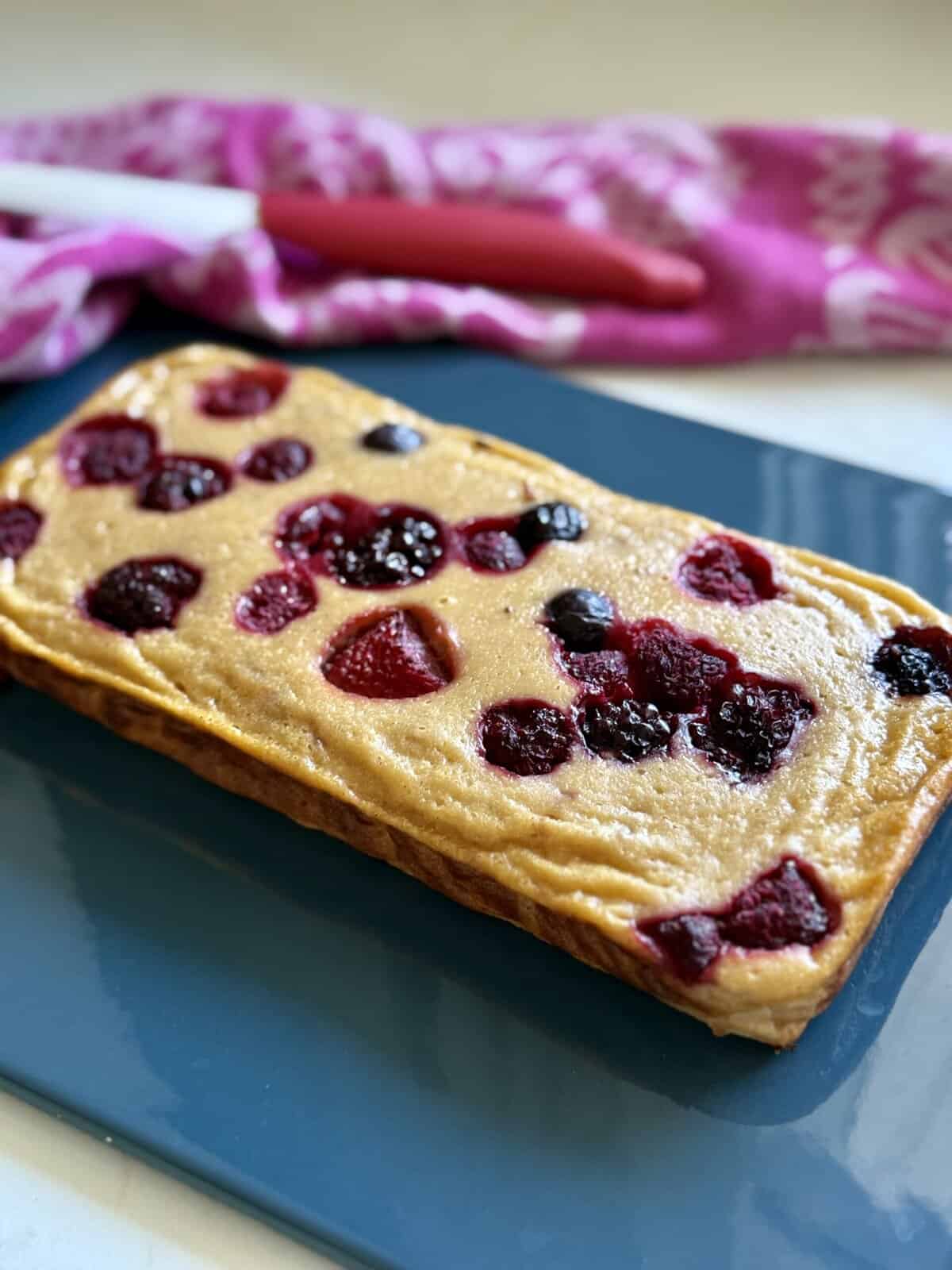 easy baked berry protein pancake