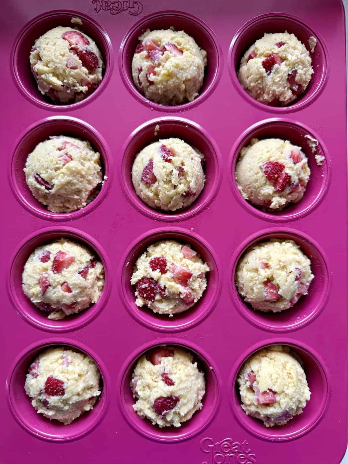 strawberry almond flour muffins