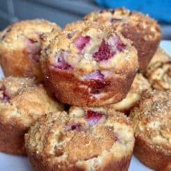 strawberry almond flour muffins