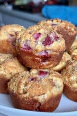 strawberry almond flour muffins