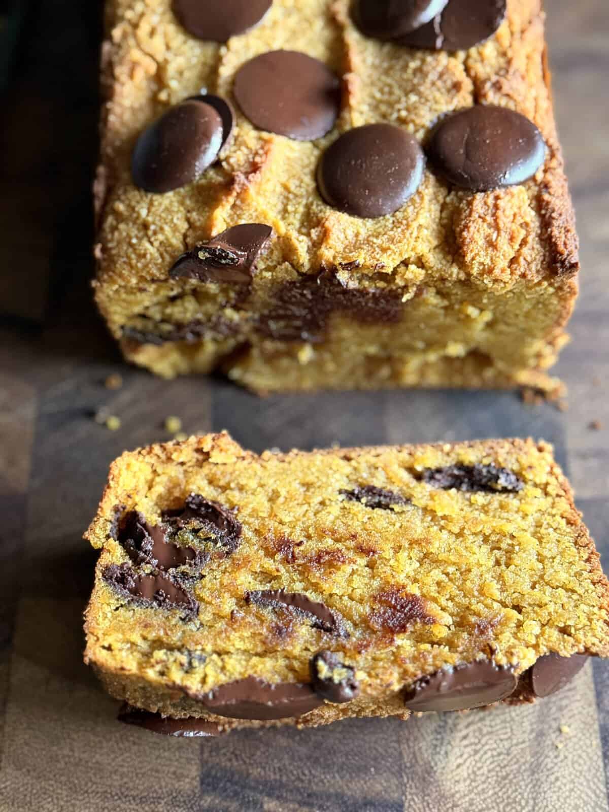 easy pumpkin almond flour bread