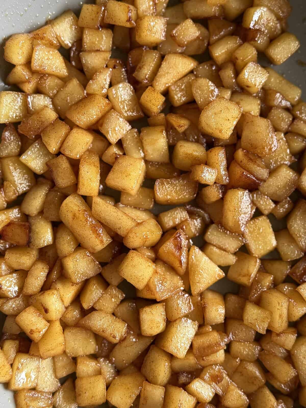 easy apple breakfast biscuits