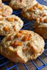 easy apple breakfast biscuits