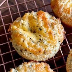 easy almond flour dinner biscuits