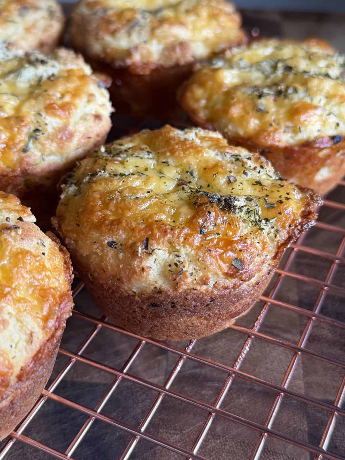 easy almond flour dinner biscuits
