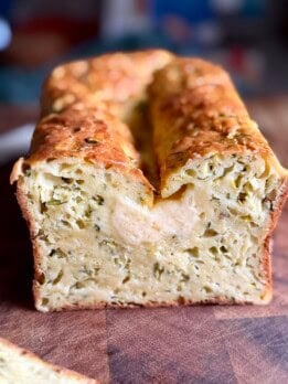 easy french style zucchini loaf