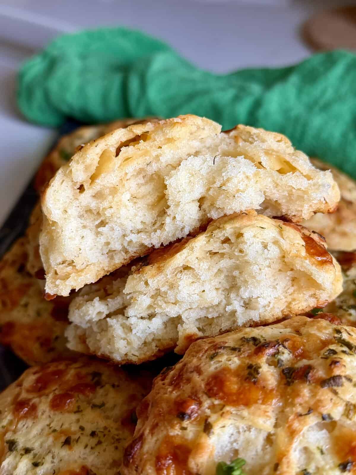 easy cheddar bay biscuits