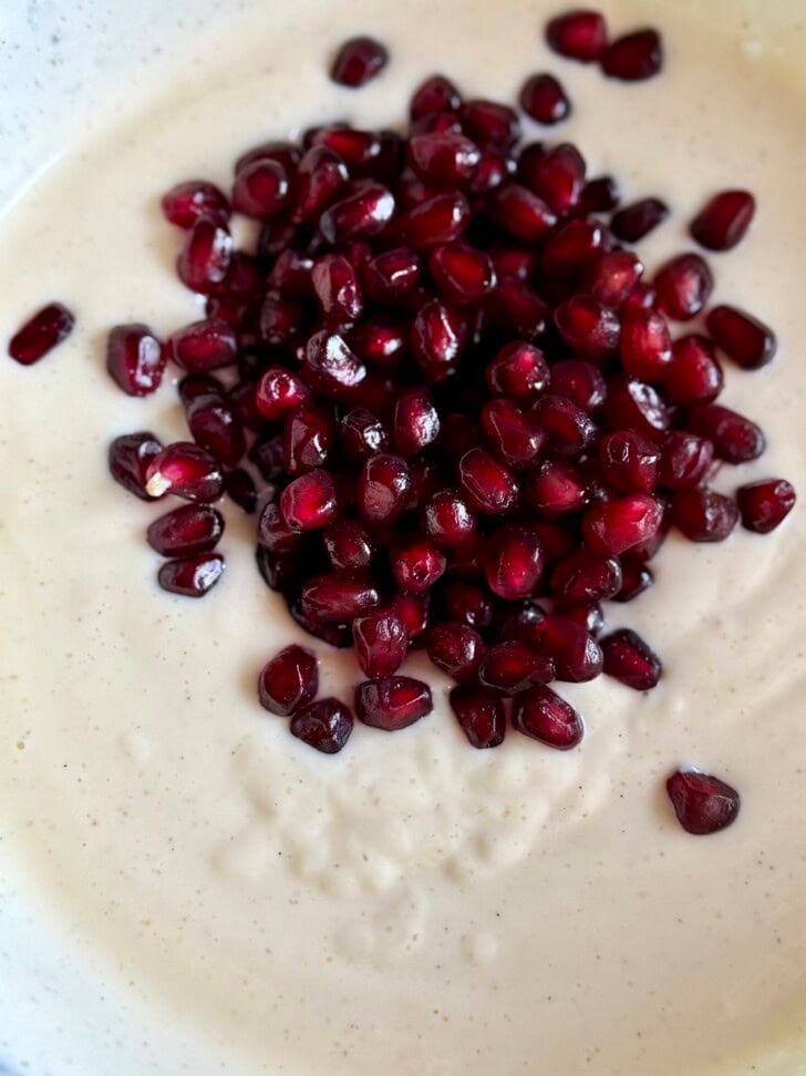 easy pomegranate yogurt cake