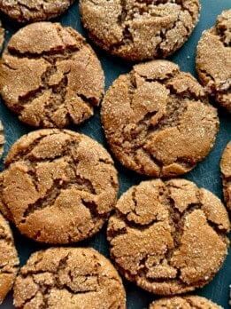 chewy ginger molasses cookies