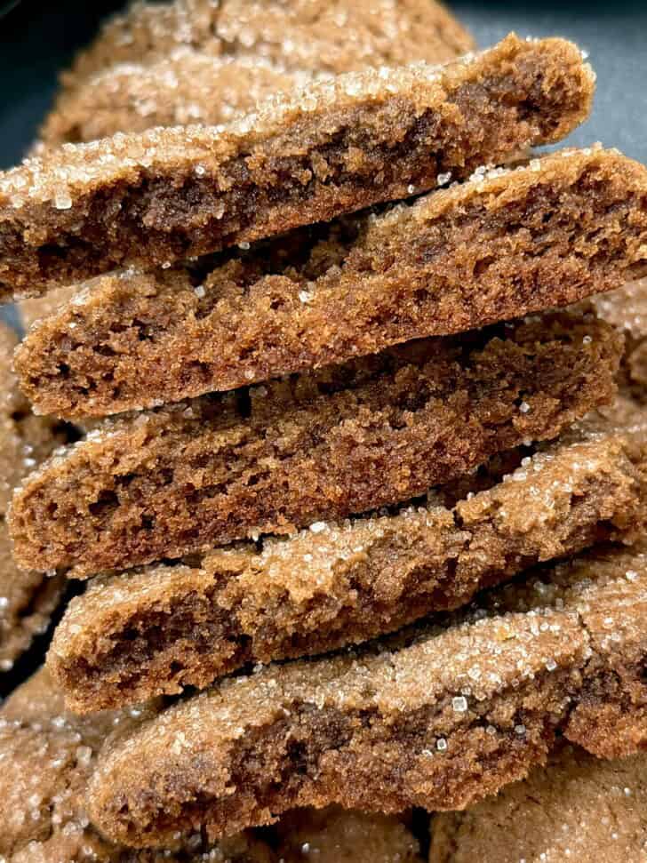 chewy ginger molasses cookies