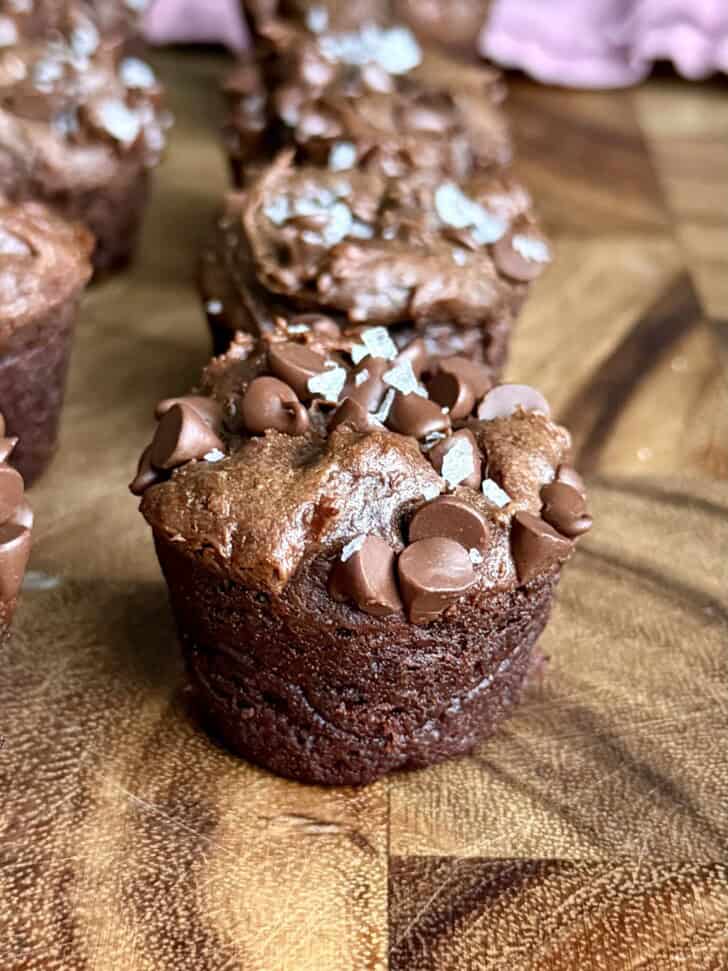 flourless date brownies
