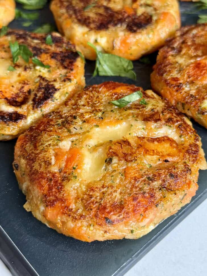 cheesy vegetable cakes