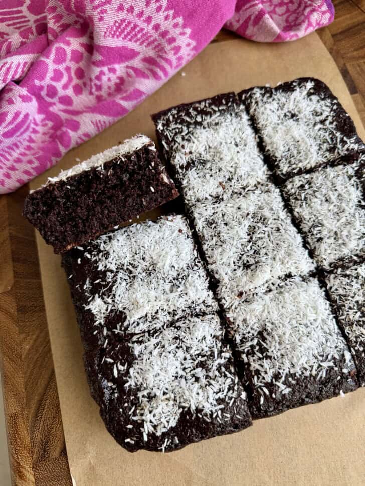 healthy chocolate coconut cake