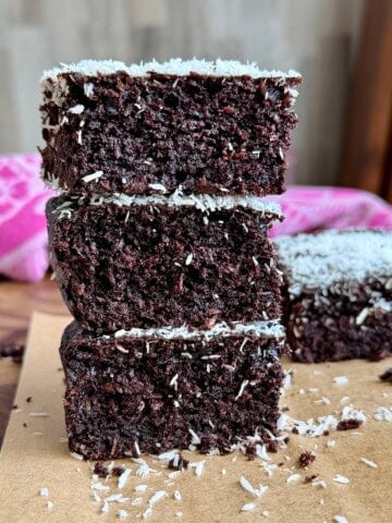 healthy chocolate coconut cake