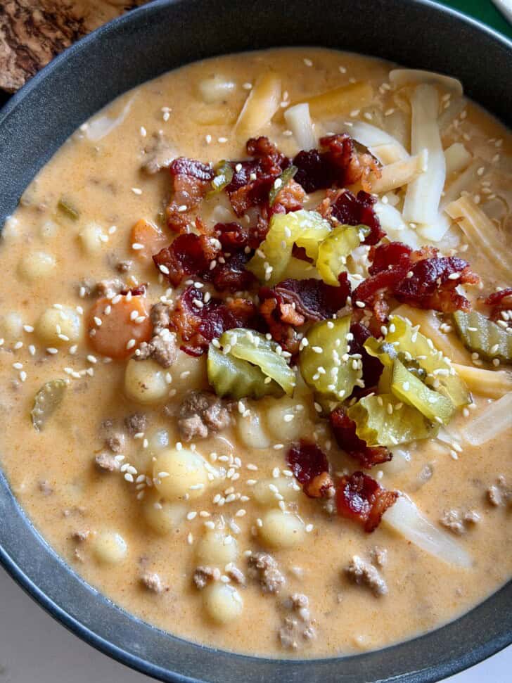 one pot cheeseburger gnocchi soup