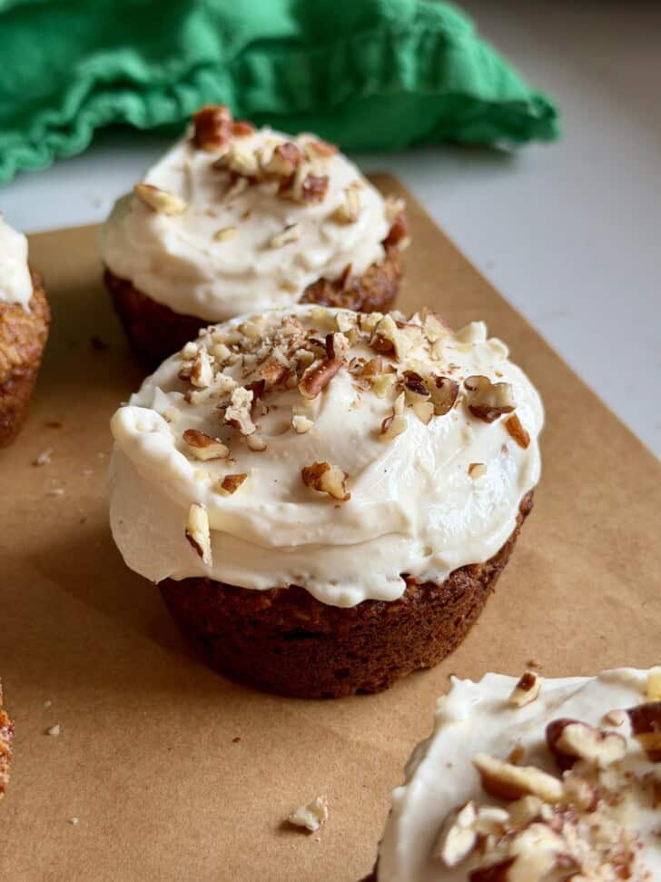healthy carrot cake muffins