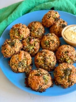 crunchy baked broccoli balls