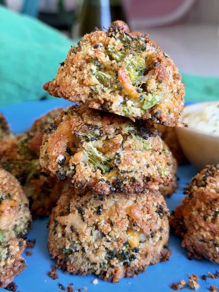 crunchy baked broccoli balls