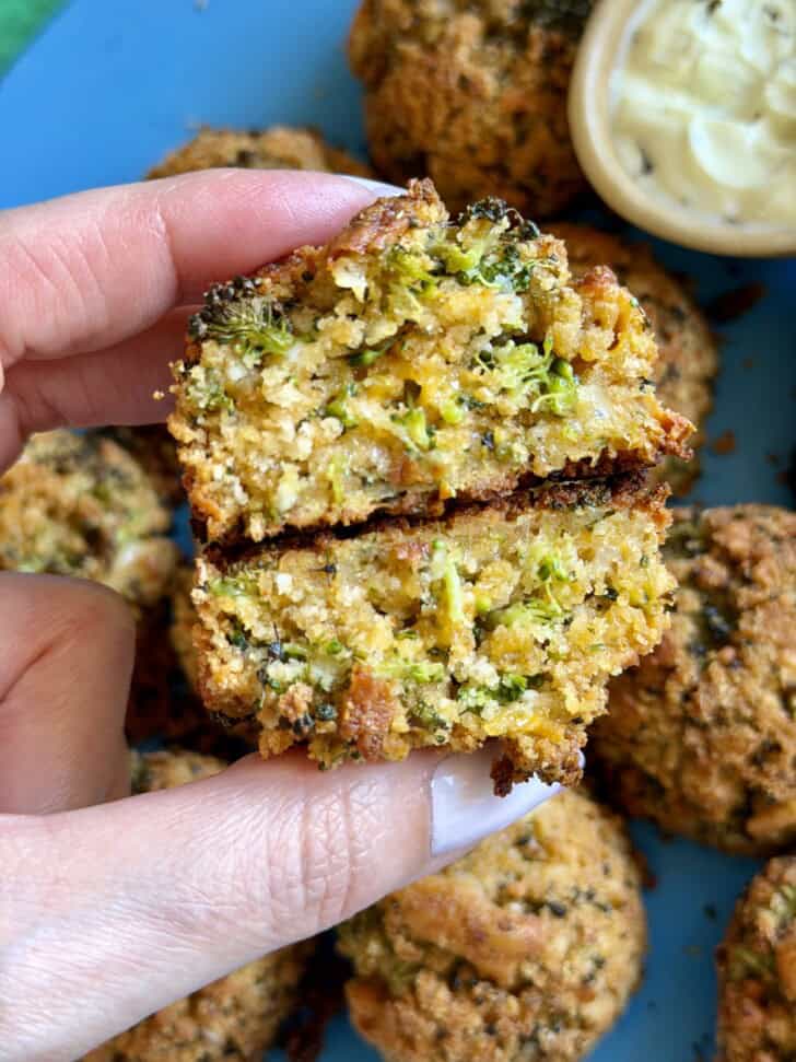 crunchy baked broccoli balls