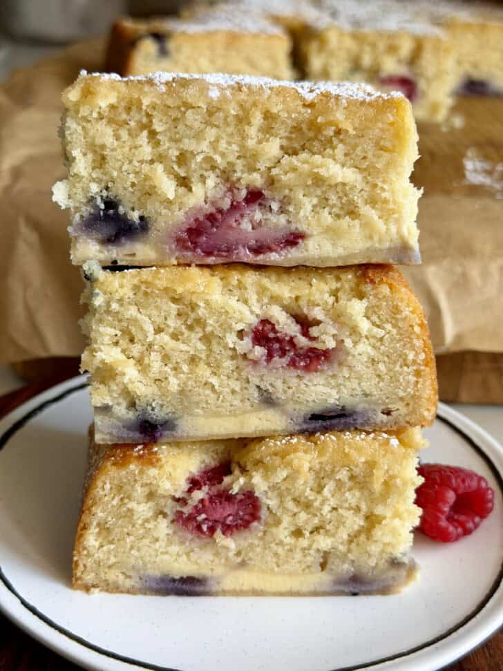 easy berry ricotta cheese cake