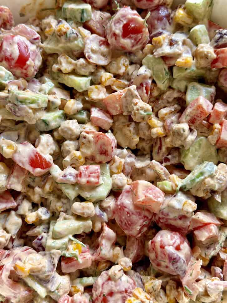 high protein creamy cucumber + chickpea salad