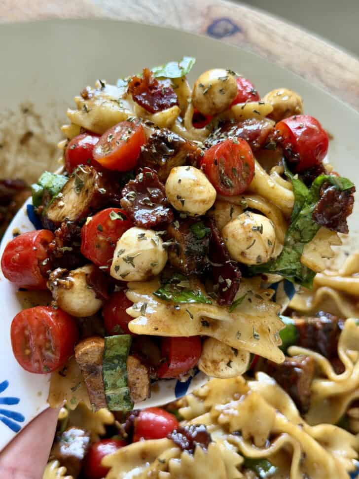 bruschetta chicken pasta salad