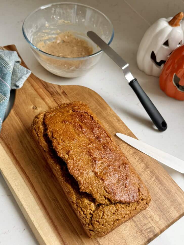healthy pumpkin oat bread