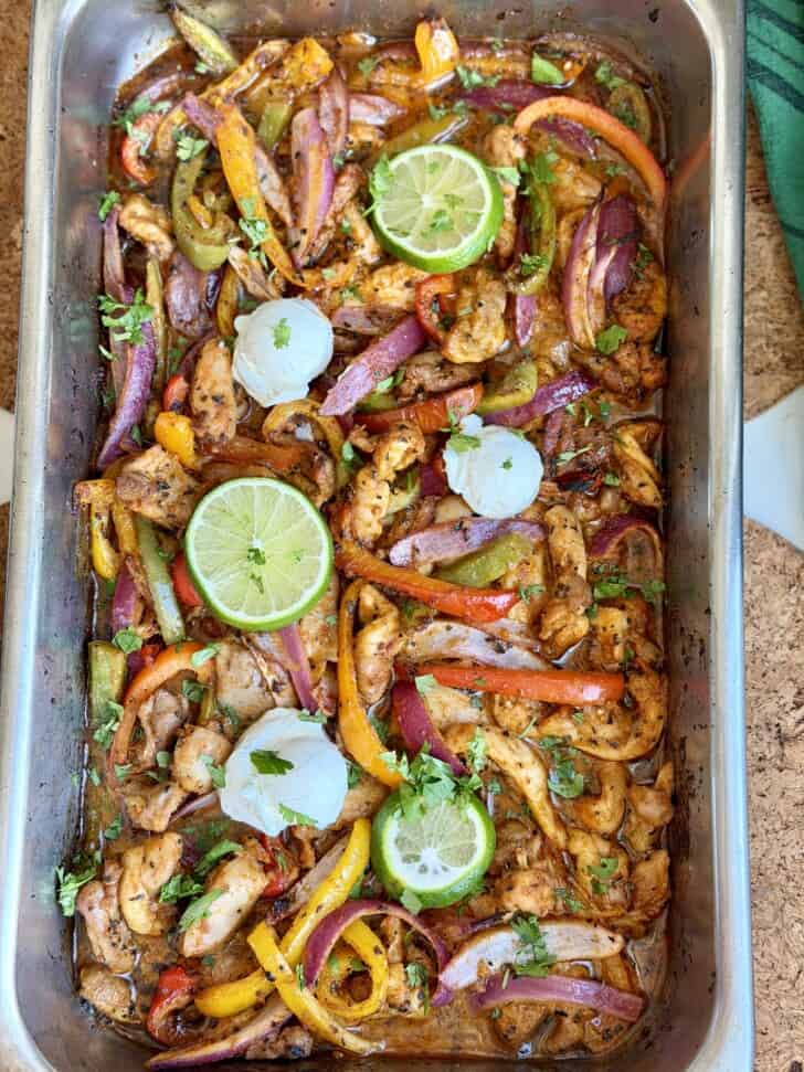 sheet pan chicken fajitas